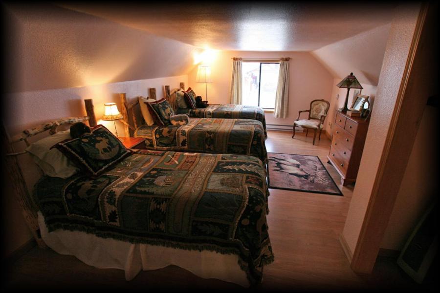 Alpine Motel Of Cooke City Zimmer foto